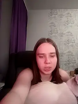 lunalyna 现场XXX聊天