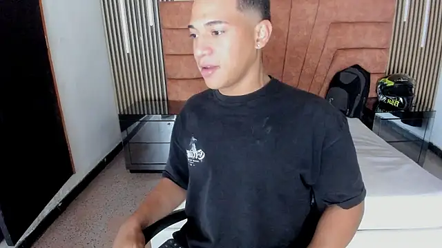 MATHY_ROBERT Webcam Show