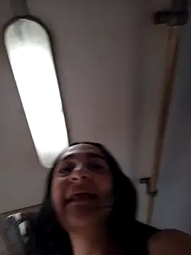 Chat XXX en directo de kitty-cat2