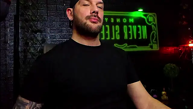 Chat +18 de LexHardy ao vivo