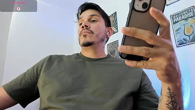 Chat +18 de alejandro_stark ao vivo