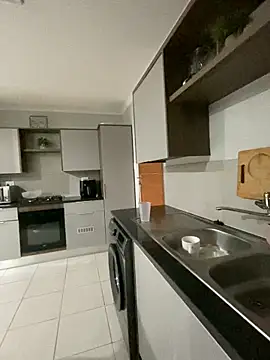 MissLola27 现场XXX聊天