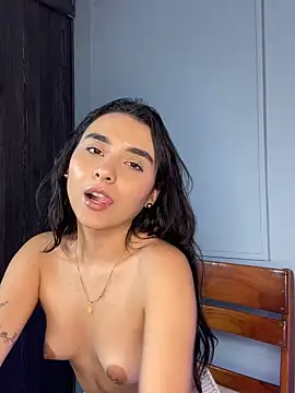 Zafira_Montiel 即時 XXX 聊天