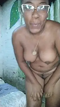 ChanneldelaCroix Chat XXX live