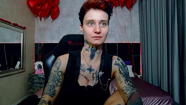 KennyXSX Adlı Modelin Canlı XXX Sohbeti