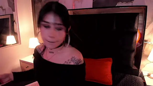 SusanVilla Chat XXX in diretta