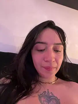 EmmyEvans1 Chat XXX in diretta