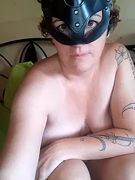 Živý XXX chat emiliemilf