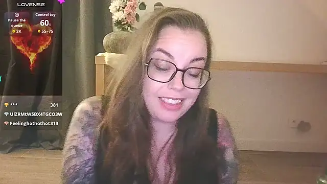 Chatroom XXX en direct de Miss_Lucifer6