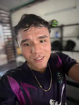 Онлайн чат XXX CreamKingg