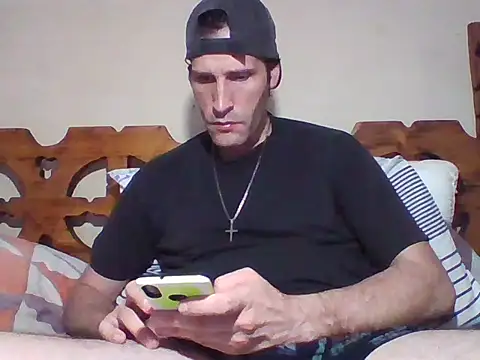 Chatroom XXX en direct de Tomy_Bulat