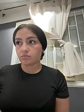 Czat XXX na żywo – Alyha_Cortes