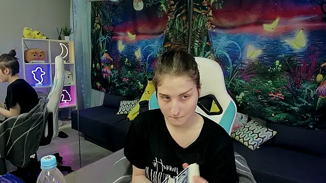 KiraDuvall Chat XXX live