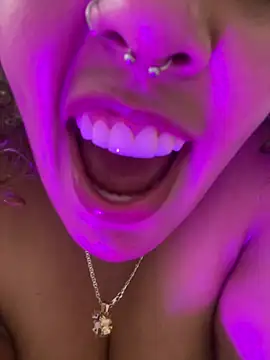 ISIS17_EF Chat XXX in diretta