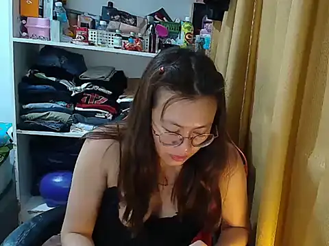 Онлайн чат XXX crizzybel