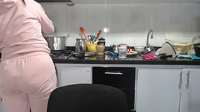 Chatroom XXX en direct de kateleyagrey