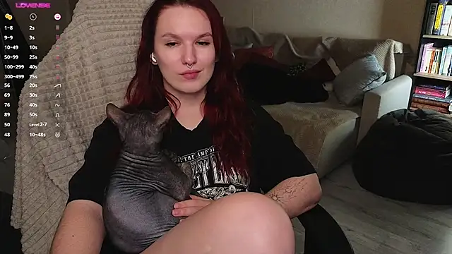 Val_lava: онлайн-секс-чат