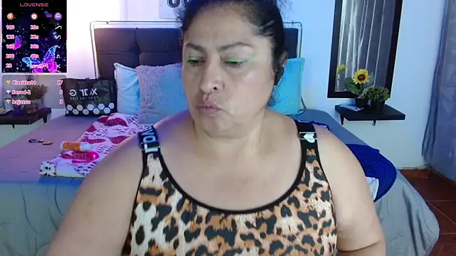 Keyla01_: απευθείας συνομιλία ΧΧΧ