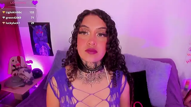 Czat XXX na żywo – Cata_green