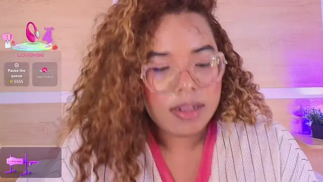 دردشة _nickypurple_ الجنسية المباشرة