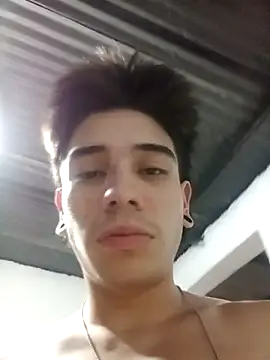 Mrdetonador 现场XXX聊天