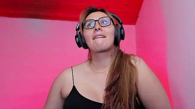 Онлайн чат XXX bonnie_moon_