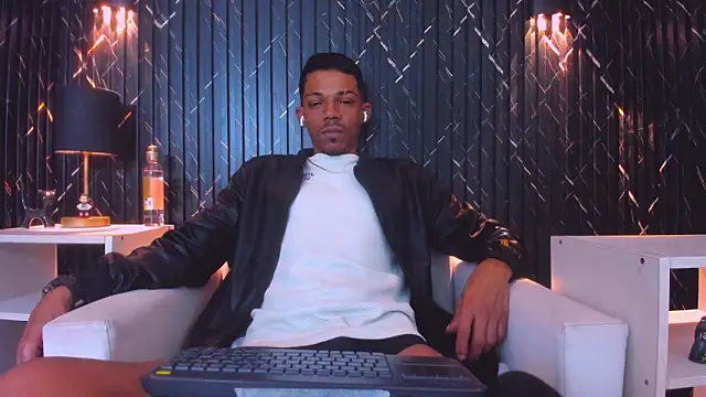 Gregory_Sforza's Live XXX Chat