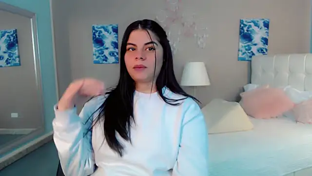 _Maddison_Ivanova_ Adlı Modelin Canlı XXX Sohbeti