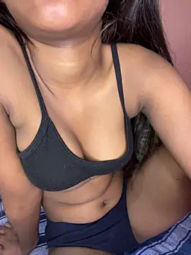 Liza_janu Chat XXX in diretta