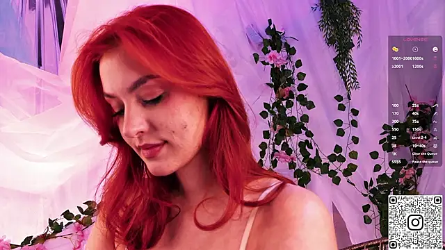 GildedKitten: онлайн-секс-чат