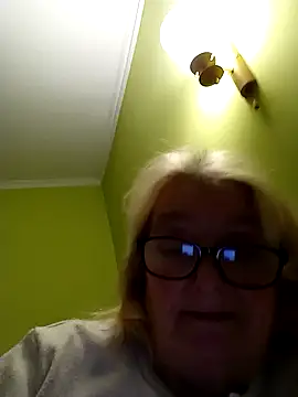 AmyLove353 Webcam Show