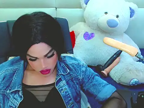 NharaBigCock Chat XXX in diretta