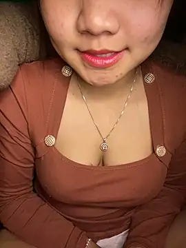 Sunset-yll Adlı Modelin Canlı XXX Sohbeti