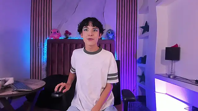 SthepanodiMonaco Webcam show