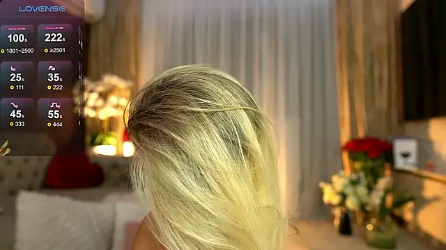 Chat XXX en directo de ChloeVelvetx