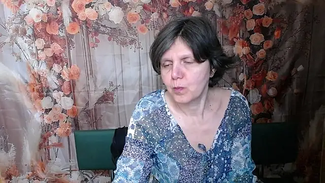 LunaDobra Live XXX-chat