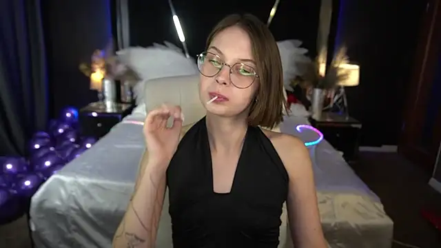 Chat XXX en directo de CharlyWines