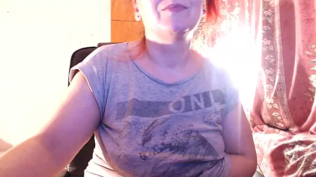 NymphoQueenn Webcam show