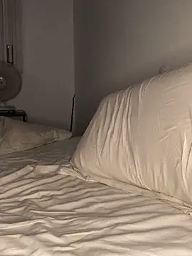 Aditaloveromulina Chat XXX live