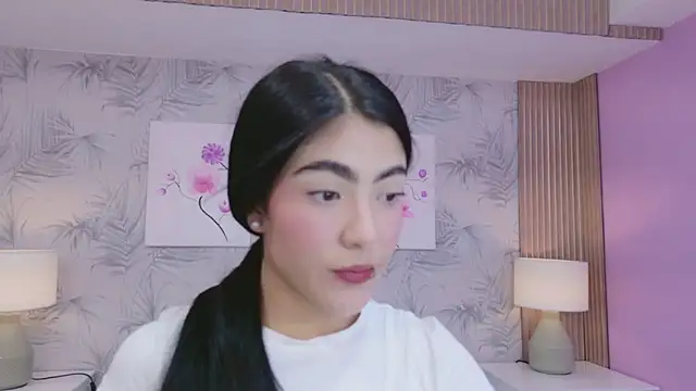 VictoriaHiills Chat XXX live