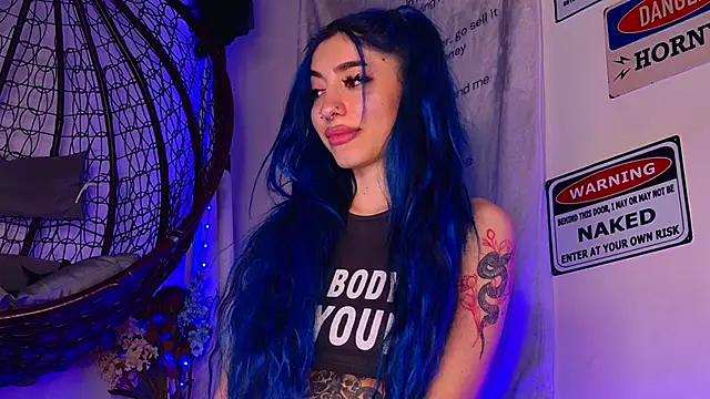 AriaVoss Chat XXX live