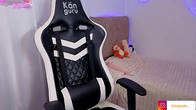 Chatroom XXX en direct de Victoryyy_