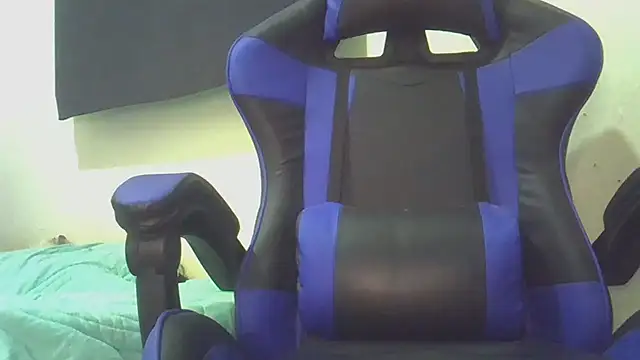 Cris_Exotica: онлайн-секс-чат