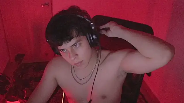 Tony_Hoffa Adlı Modelin Web Kamerası Şovu