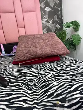 Brithanyslim 即時 XXX 聊天