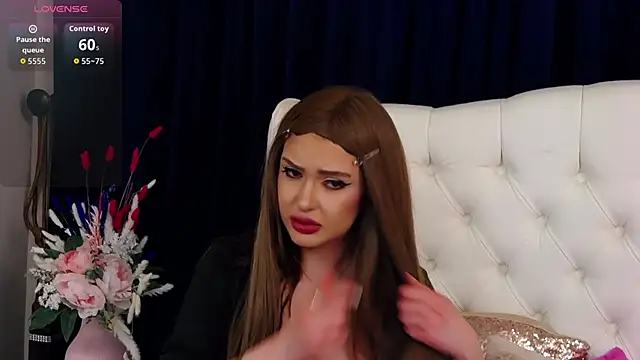 AlmaNoble Chat XXX live