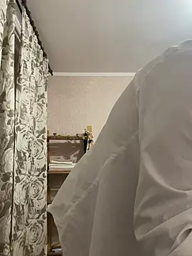 دردشة Kiramagic الجنسية المباشرة