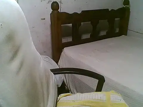 joseee004 Adlı Modelin Canlı XXX Sohbeti