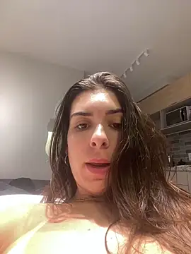 fer-nanda Chat XXX live