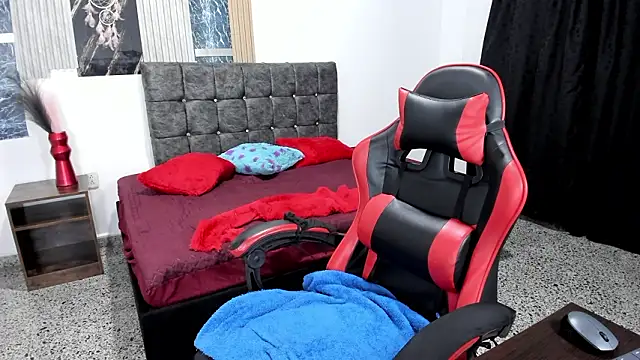 paola_my: онлайн-секс-чат